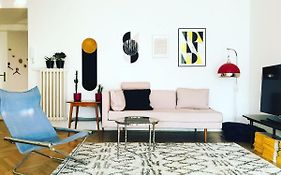 Spacious Bauhaus Icon Flat With Fitness Room In Central Buda, Close To The River And Margaret Island